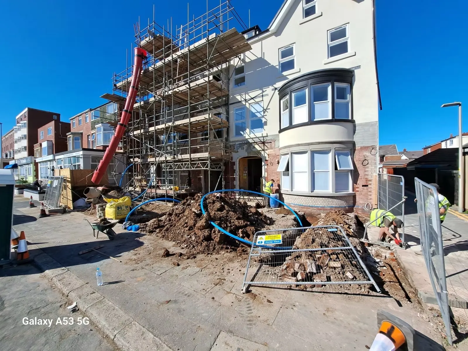 Swish Holiday Apartments - photo 15